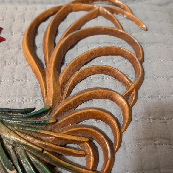 Colorful Rooster Wall Decor Set. Cast Iron. - Picture 3 of 6